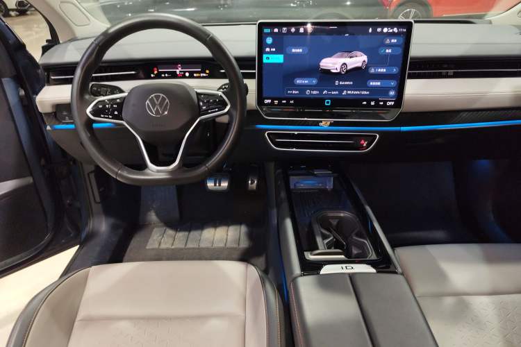 Used Volkswagen ID.7 VIZZION 2024 AIR model Interior 2