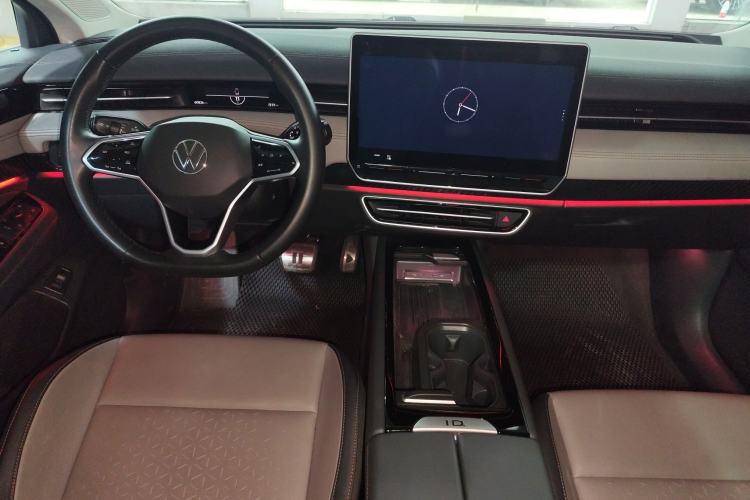 Used Volkswagen ID.7 VIZZION 2024 AIR model Interior 2