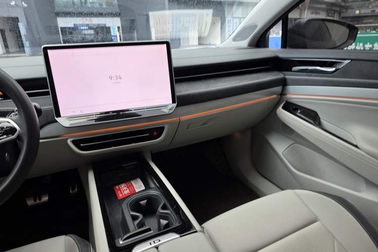 Used Volkswagen ID.7 VIZZION 2024 First Edition Interior 3