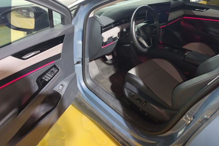 Used Volkswagen ID.7 VIZZION 2024 AIR model Interior 3