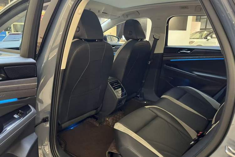Used Volkswagen ID.7 VIZZION 2024 PRO Model Interior 3