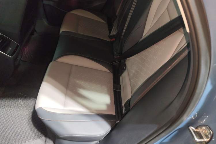 Used Volkswagen ID.7 VIZZION 2024 AIR model Interior 4