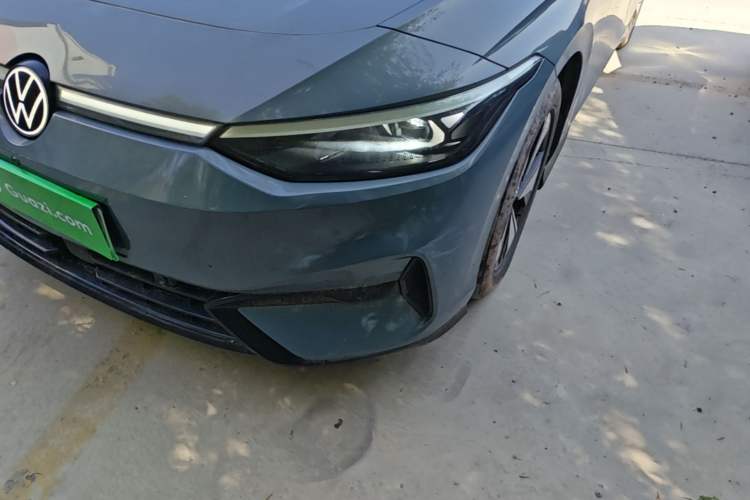 Used Volkswagen ID.7 VIZZION 2024 AIR model Left Front Headlight