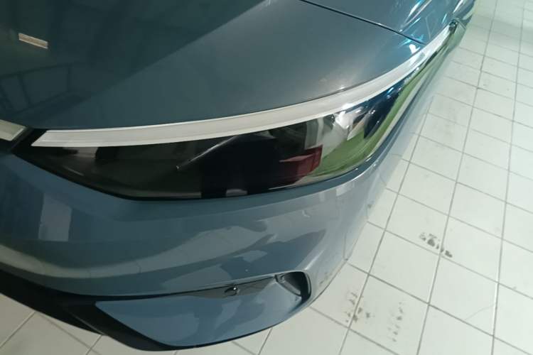Used Volkswagen ID.7 VIZZION 2024 First Edition Left Front Headlight