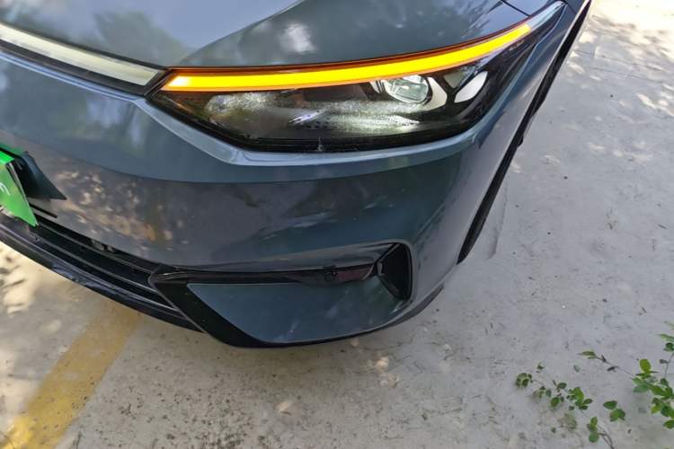 Used Volkswagen ID.7 VIZZION 2024 AIR model Left Front Headlight