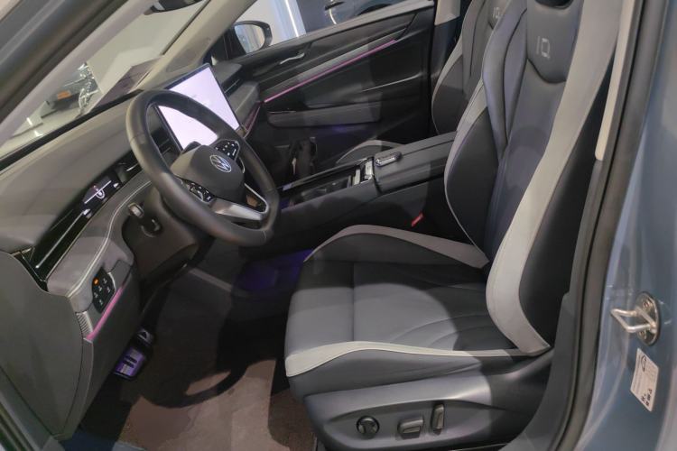 Used Volkswagen ID.7 VIZZION 2024 PRO Model Left Front Seat