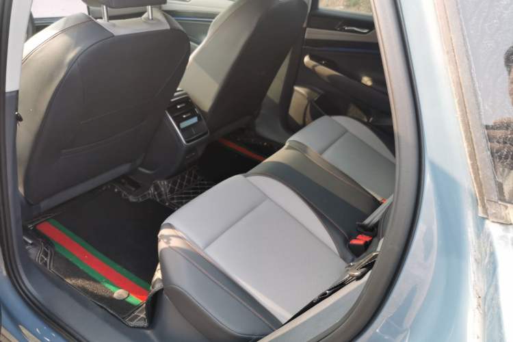 Used Volkswagen ID.7 VIZZION 2024 AIR model Left Rear Seat