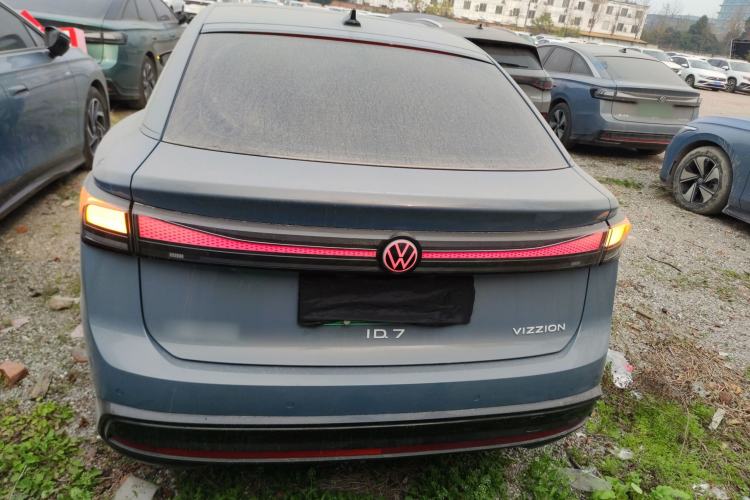 Used Volkswagen ID.7 VIZZION 2024 AIR model Rear