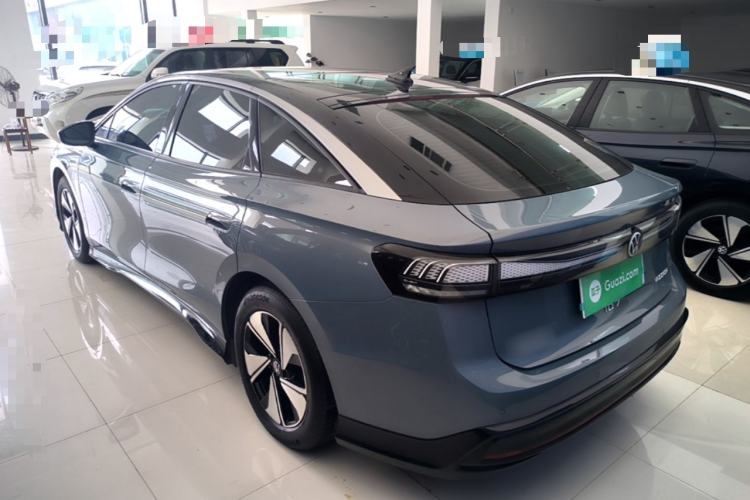 Used Volkswagen ID.7 VIZZION 2024 AIR model Rear Left 45 Deg