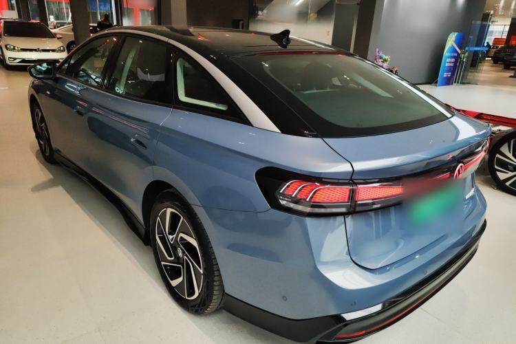 Used Volkswagen ID.7 VIZZION 2024 PRO Model Rear Left 45 Deg