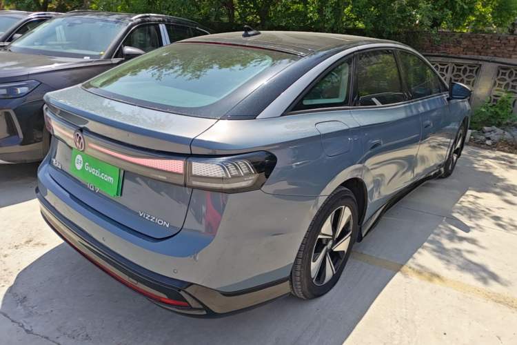 Used Volkswagen ID.7 VIZZION 2024 AIR model Rear Right 45 Deg