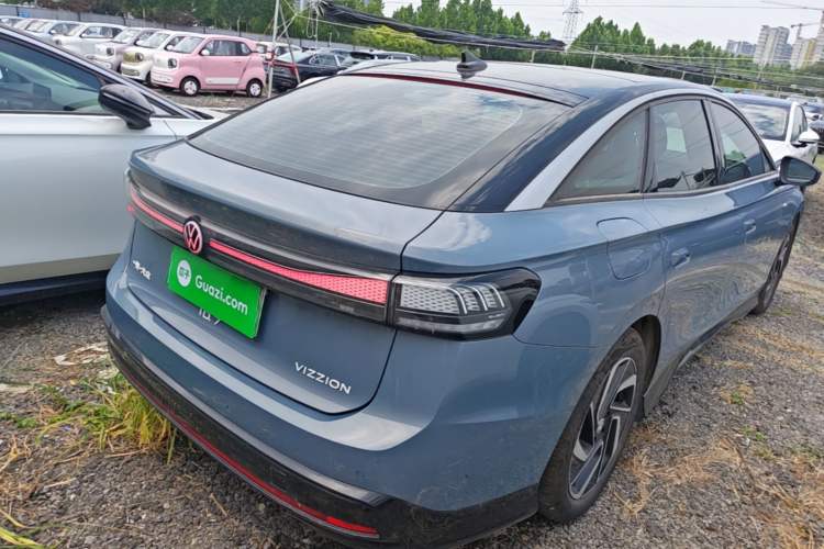 Used Volkswagen ID.7 VIZZION 2024 PRO Model Rear Right 45 Deg