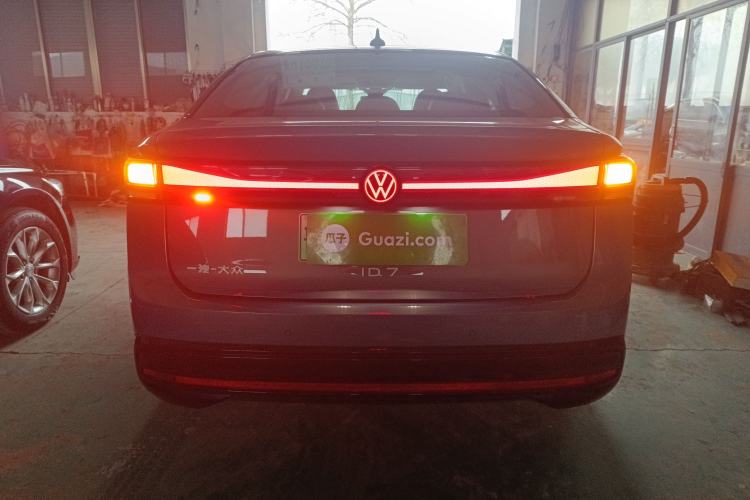 Used Volkswagen ID.7 VIZZION 2024 First Edition Rear