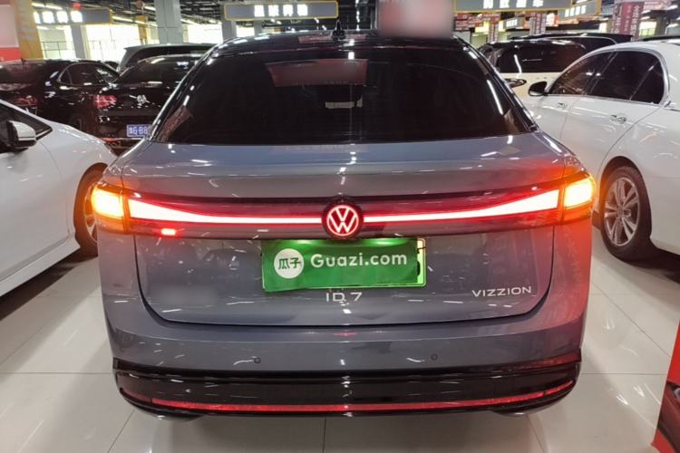 Used Volkswagen ID.7 VIZZION 2024 PRO Model Rear