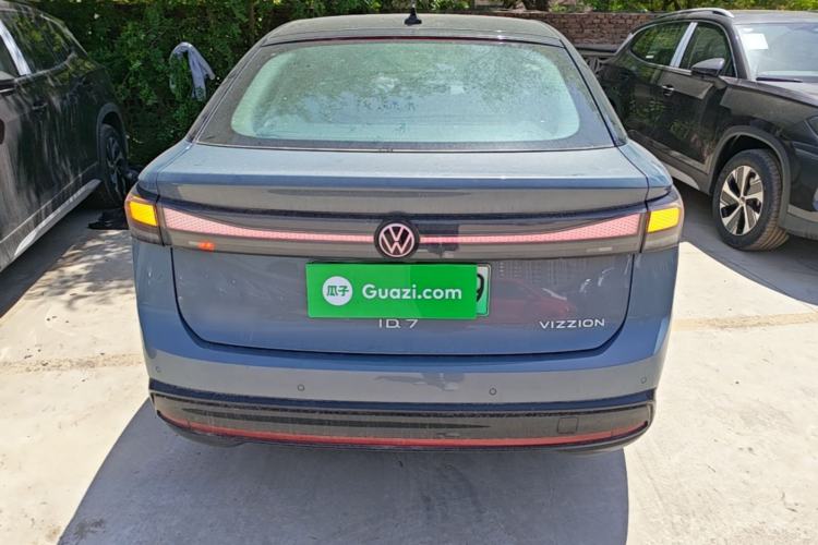 Used Volkswagen ID.7 VIZZION 2024 AIR model Rear