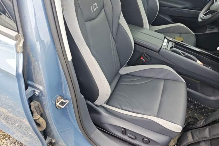 Used Volkswagen ID.7 VIZZION 2024 PRO Model Right Front Seat