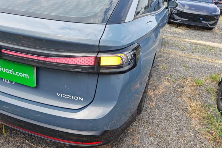 Used Volkswagen ID.7 VIZZION 2024 PRO Model Right Rear Taillight