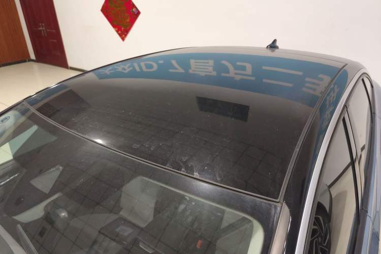 Used Volkswagen ID.7 VIZZION 2024 AIR model Roof