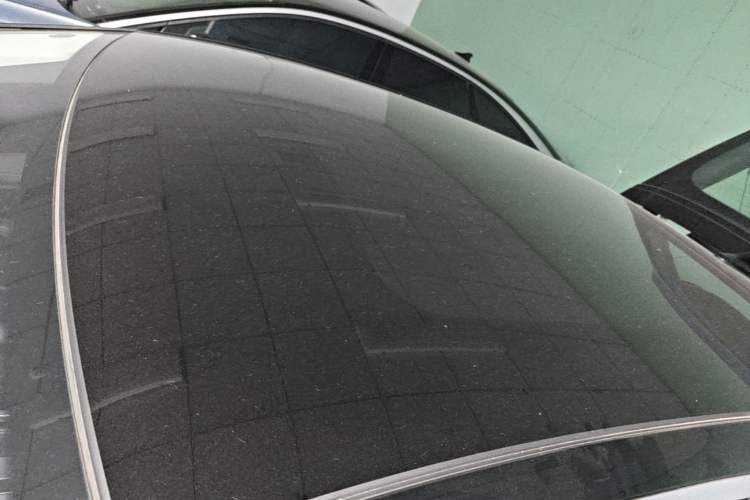 Used Volkswagen ID.7 VIZZION 2024 PRO Model Roof