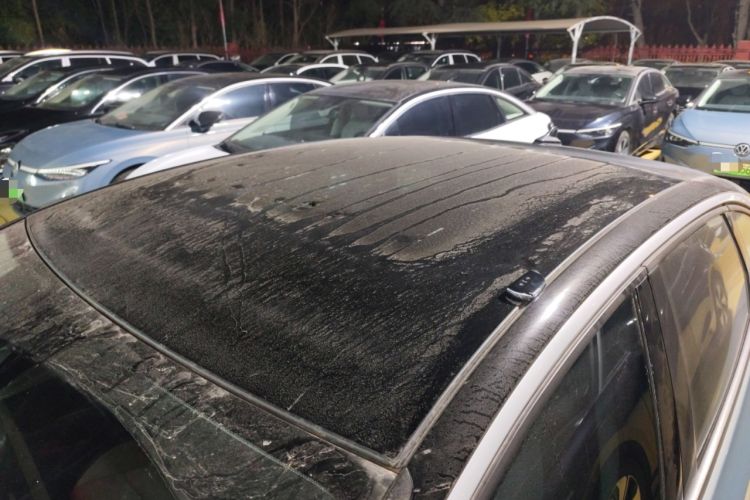 Used Volkswagen ID.7 VIZZION 2024 AIR model Roof
