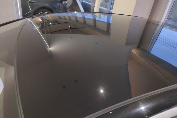 Used Volkswagen ID.7 VIZZION 2024 PRO Model Roof