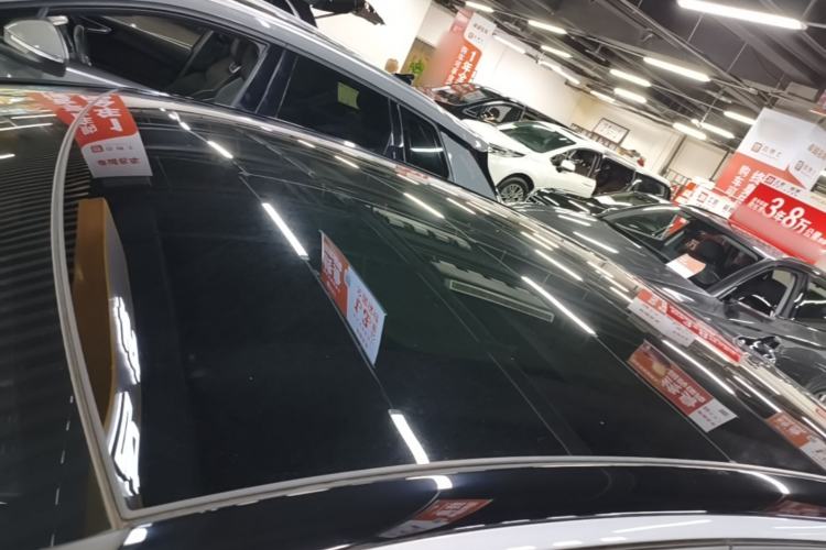 Used Volkswagen ID.7 VIZZION 2024 PRO Model Roof