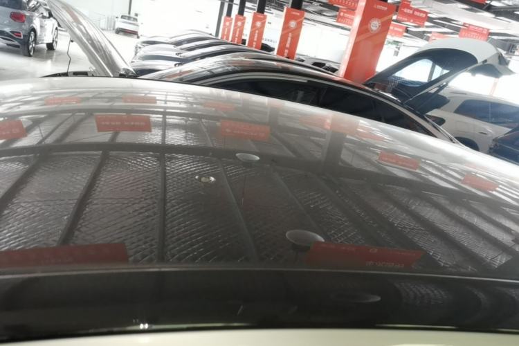 Used Volkswagen ID.7 VIZZION 2024 AIR model Roof