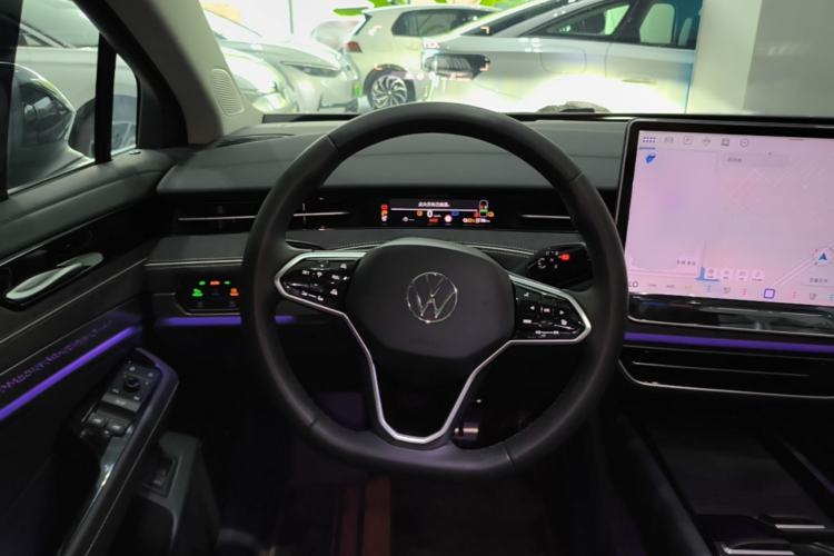 Used Volkswagen ID.7 VIZZION 2024 PRO Model Steering Wheel