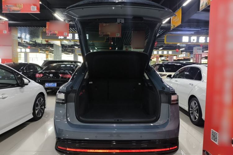 Used Volkswagen ID.7 VIZZION 2024 PRO Model Trunk