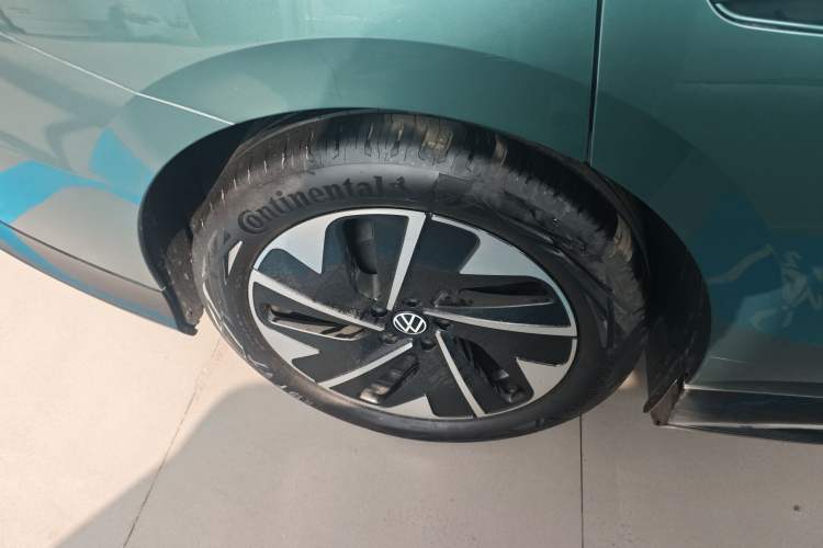 Used Volkswagen ID.7 VIZZION 2024 PRO Model Exterior 8