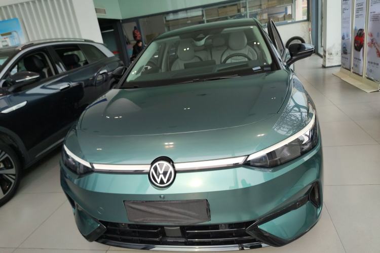 Used Volkswagen ID.7 VIZZION 2024 PRO Model Front