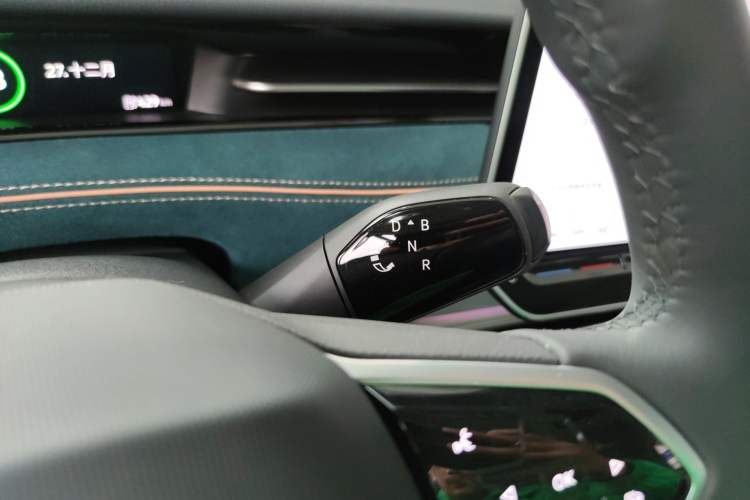 Used Volkswagen ID.7 VIZZION 2024 PRO Model Gear Lever