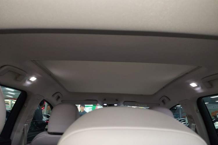 Used Volkswagen ID.7 VIZZION 2024 First Edition Headliner