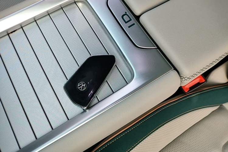 Used Volkswagen ID.7 VIZZION 2024 First Edition Interior 1