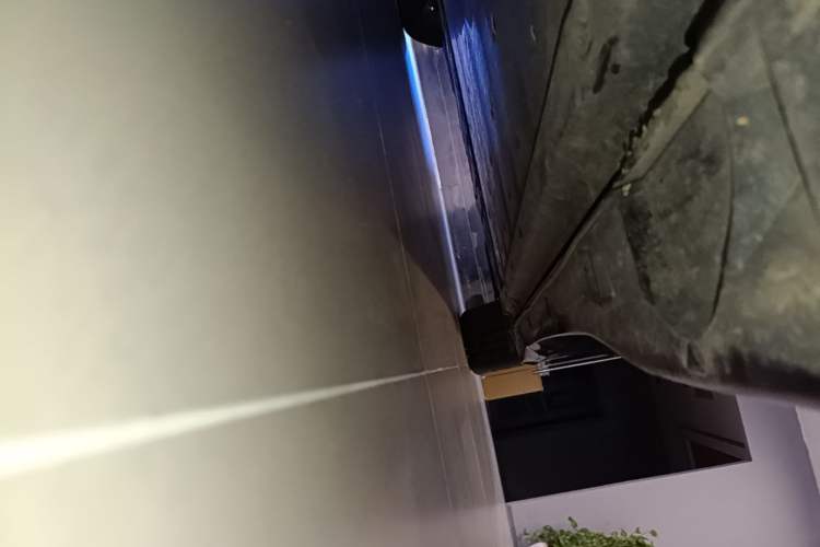 Used Volkswagen ID.7 VIZZION 2024 First Edition Left Side Sill