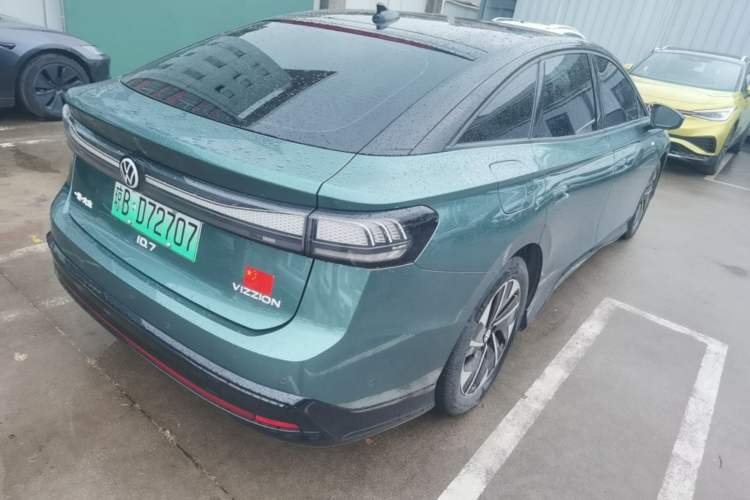 Used Volkswagen ID.7 VIZZION 2024 First Edition Rear Right 45 Deg