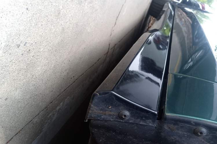 Used Volkswagen ID.7 VIZZION 2024 First Edition Right Side Sill