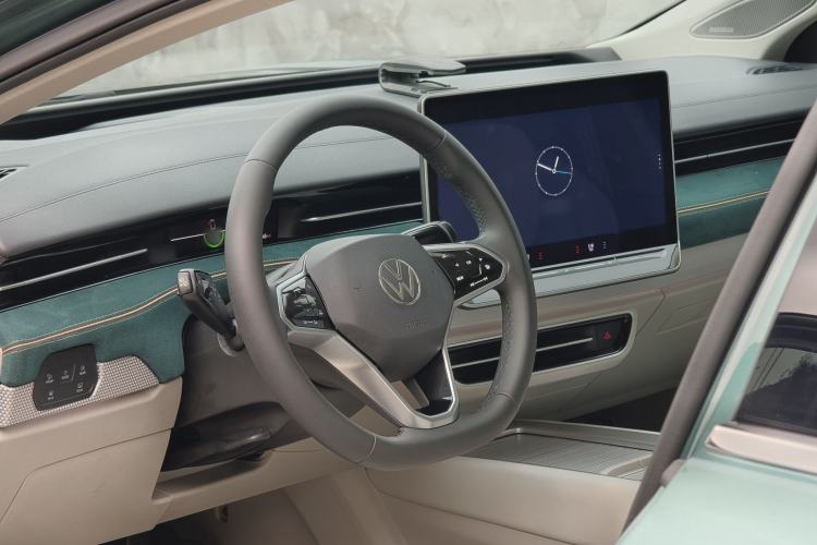 Used Volkswagen ID.7 VIZZION 2024 PRO Model Steering Wheel