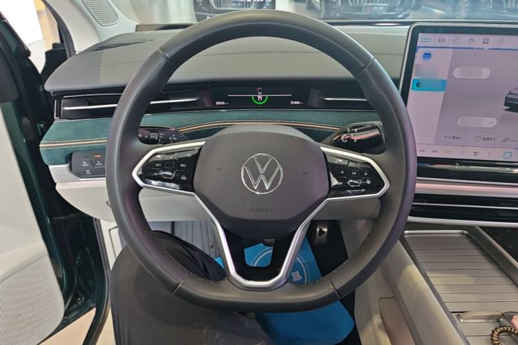Used Volkswagen ID.7 VIZZION 2024 PRO Model Steering Wheel