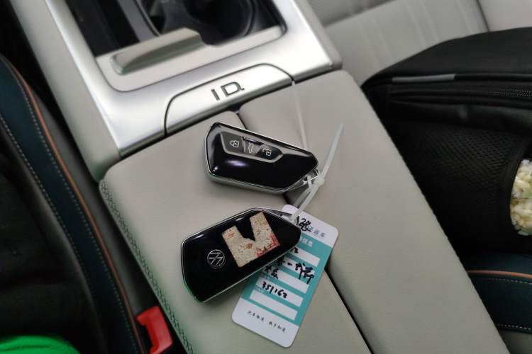 Used Volkswagen ID.7 VIZZION 2024 PRO Model Vehicle Key