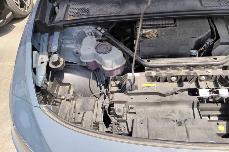 Used Volkswagen ID.7 VIZZION 2024 First Edition Engine Bay Right