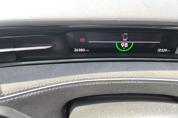 Used Volkswagen ID.7 VIZZION 2024 First Edition Odometer Close Up