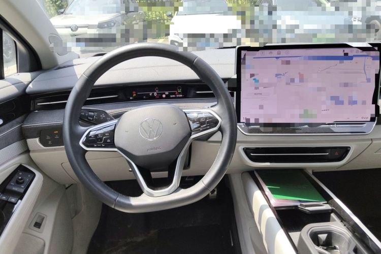 Used Volkswagen ID.7 VIZZION 2024 First Edition Steering Wheel