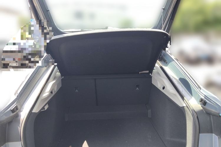 Used Volkswagen ID.7 VIZZION 2024 First Edition Trunk
