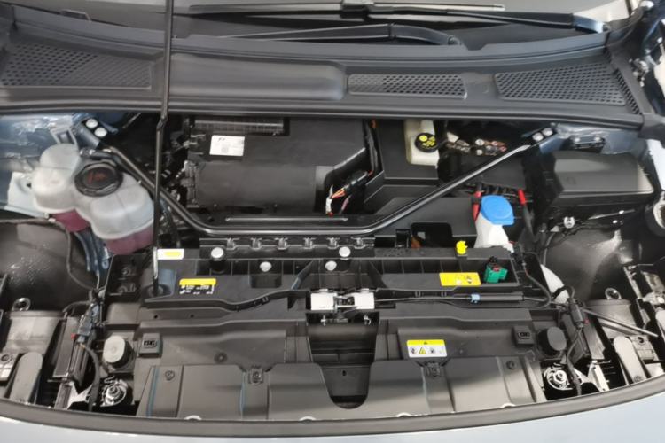 Used Volkswagen ID.7 VIZZION 2024 AIR model Engine Bay