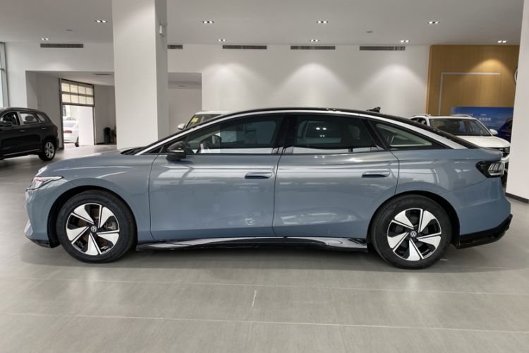 Used Volkswagen ID.7 VIZZION 2024 AIR model Exterior 3