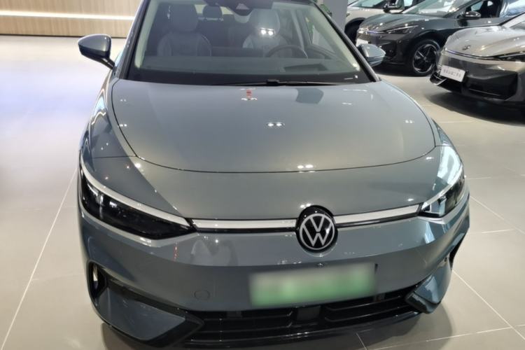 Used Volkswagen ID.7 VIZZION 2024 AIR model Front