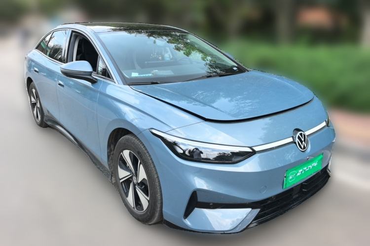 Used Volkswagen ID.7 VIZZION 2024 AIR model Front Right 45 Deg