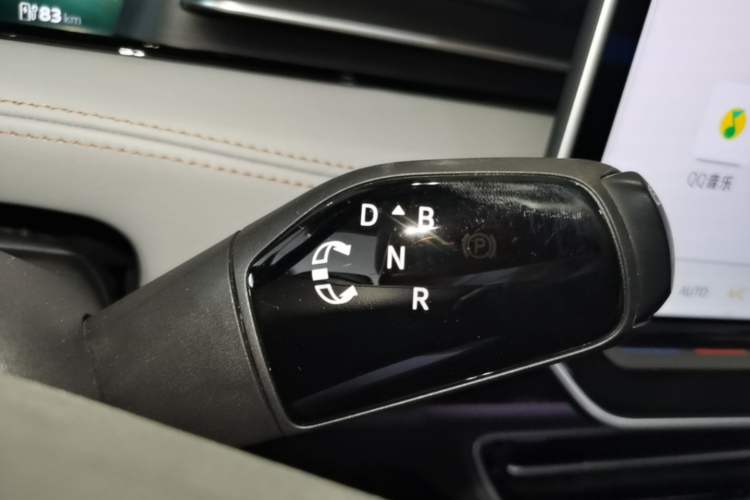 Used Volkswagen ID.7 VIZZION 2024 AIR model Gear Lever