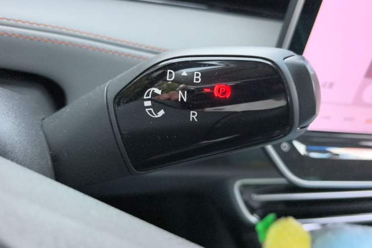 Used Volkswagen ID.7 VIZZION 2024 AIR model Gear Lever